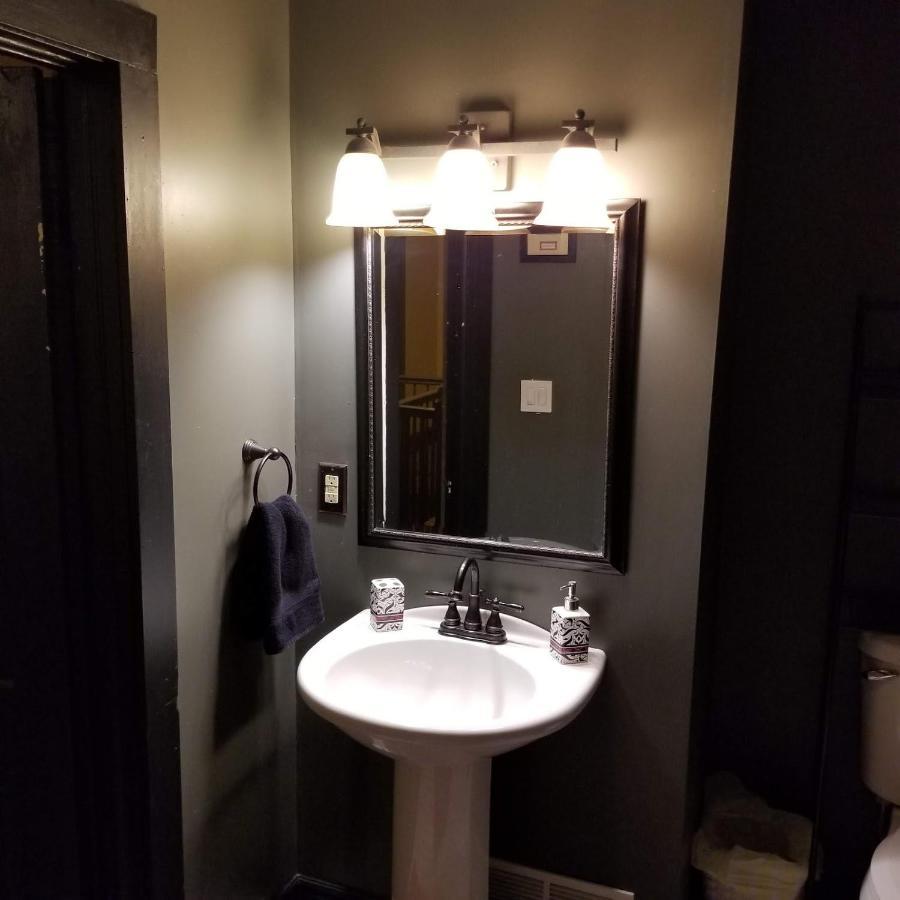 Historic Victorian Bed & Breakfast