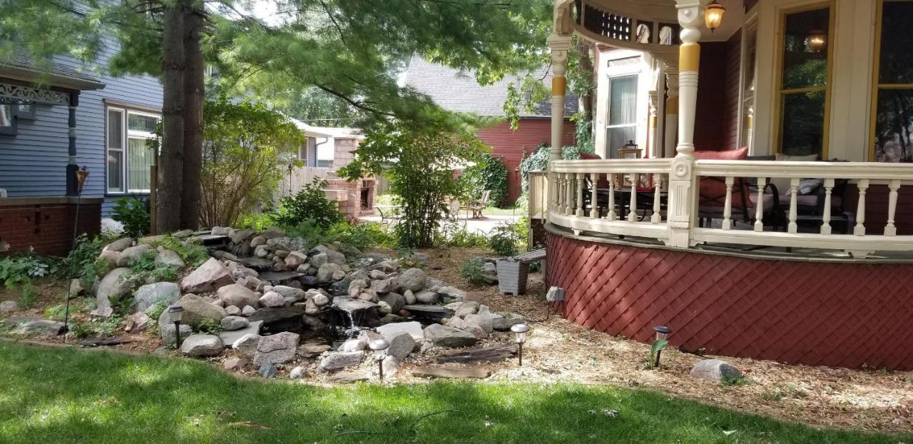Bed & Breakfast Historic Victorian 3*
