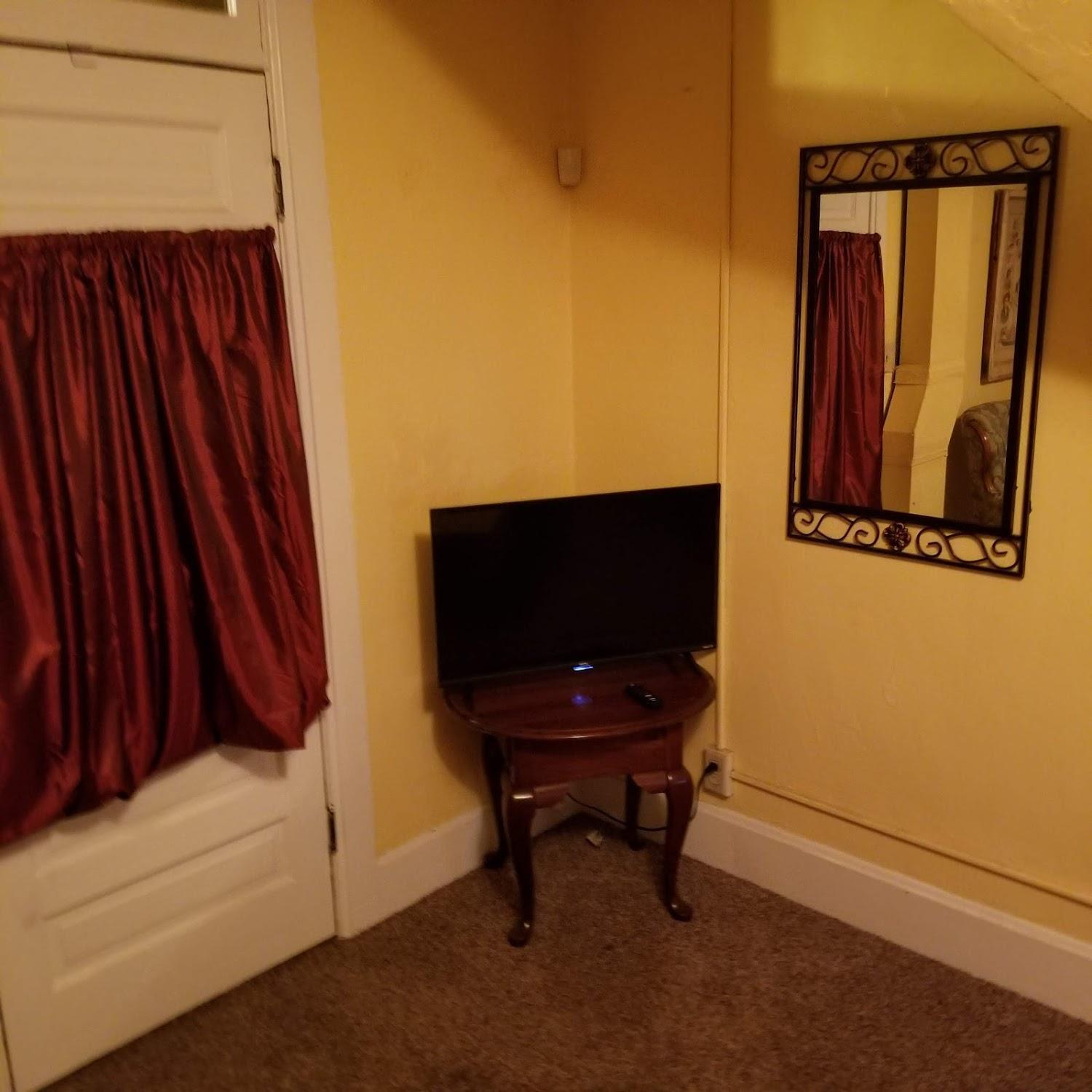Bed & Breakfast Historic Victorian 3*